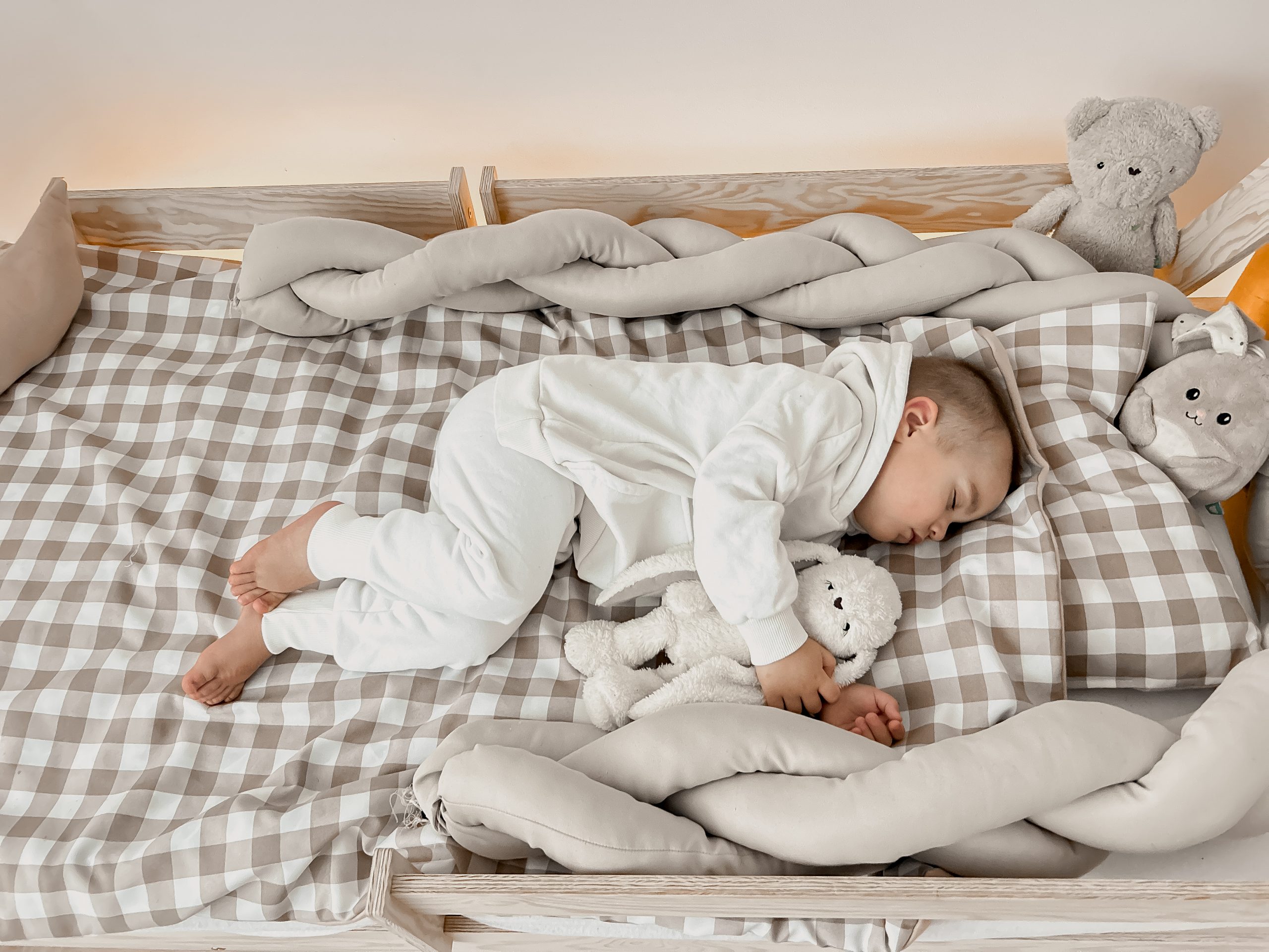 Les bienfaits des sons apaisants pour le développement émotionnel des tout-petits